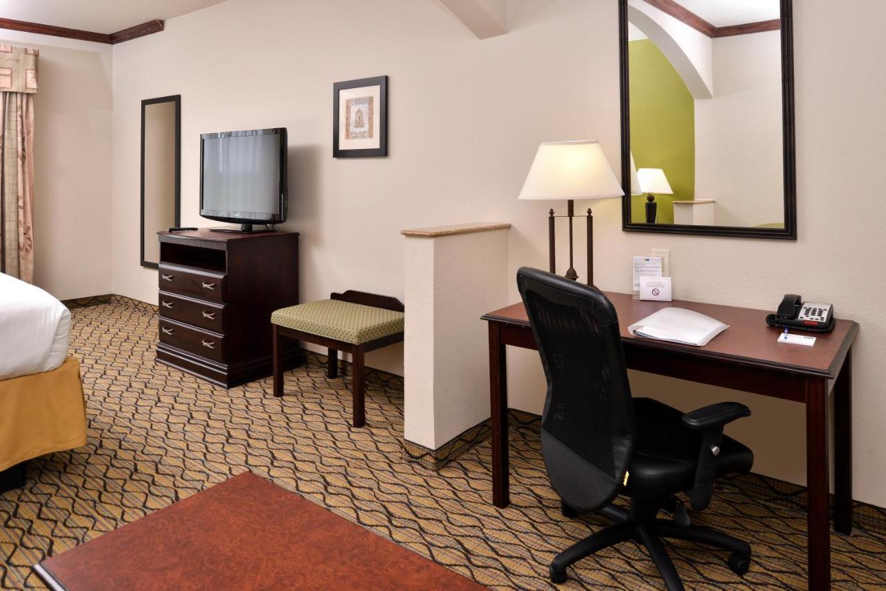 Holiday Inn Express Hotel & Suites Sherman Highway 75 By Ihg Extérieur photo